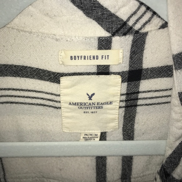 American Eagle Boyfriend Flannel - Picture 2 of 3